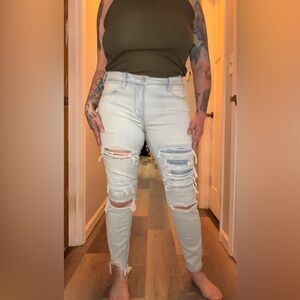 American Eagle Ripped Light Wash Skinny Jeans